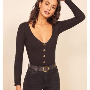 Reformation Virgil top